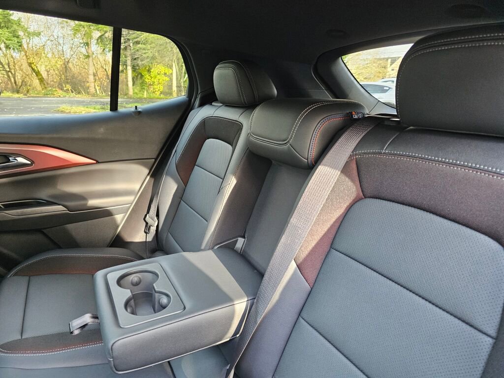 New 2026 Chevrolet Equinox EV RS AWD/4WD image 22