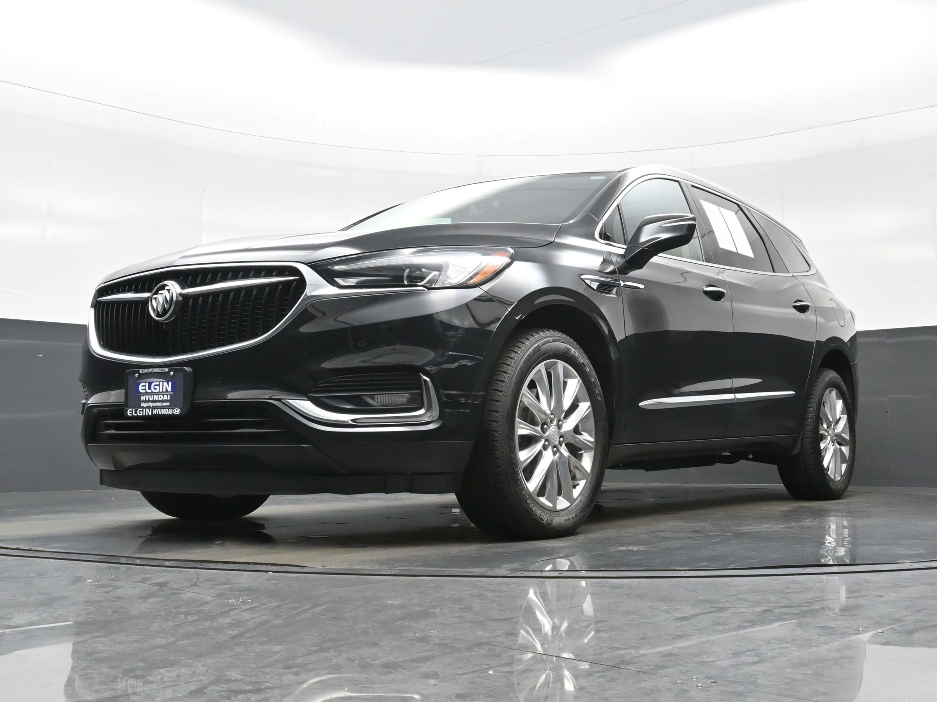 Used 2018 Buick Enclave Premium w/ Experience Buick Package image 28