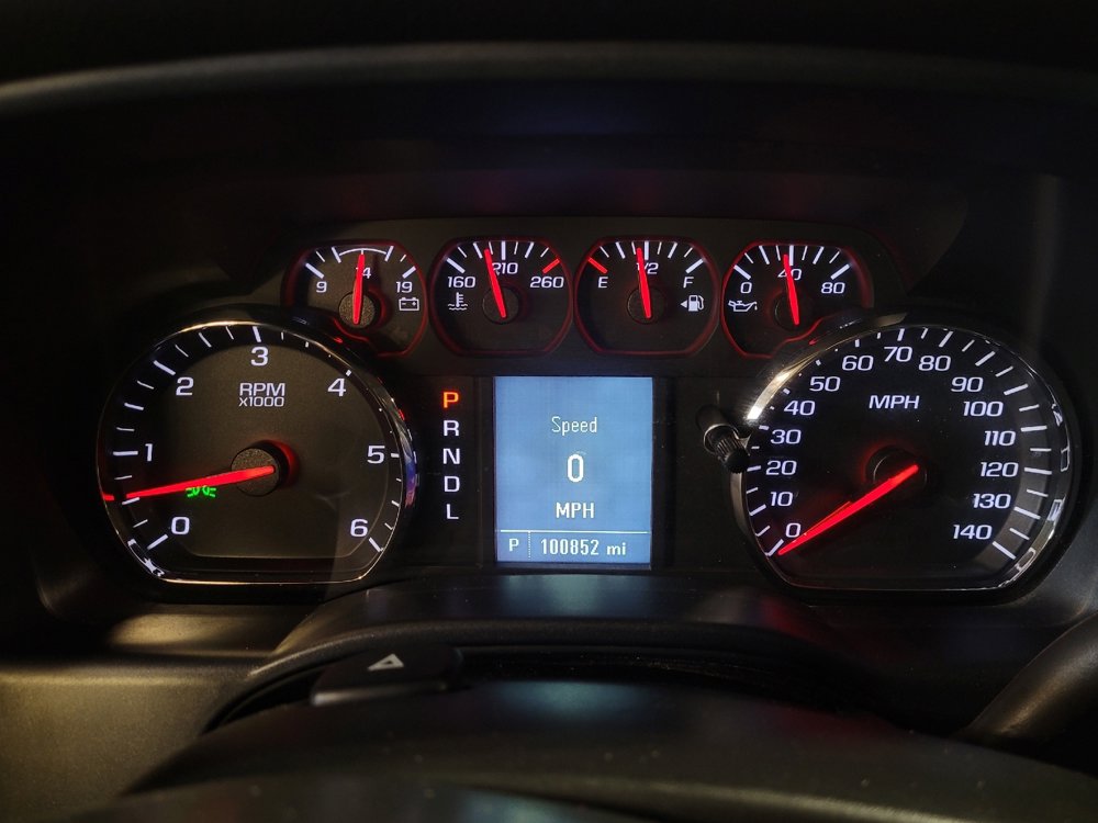 Used 2019 Chevrolet Silverado 1500 LD AWD/4WD image 23