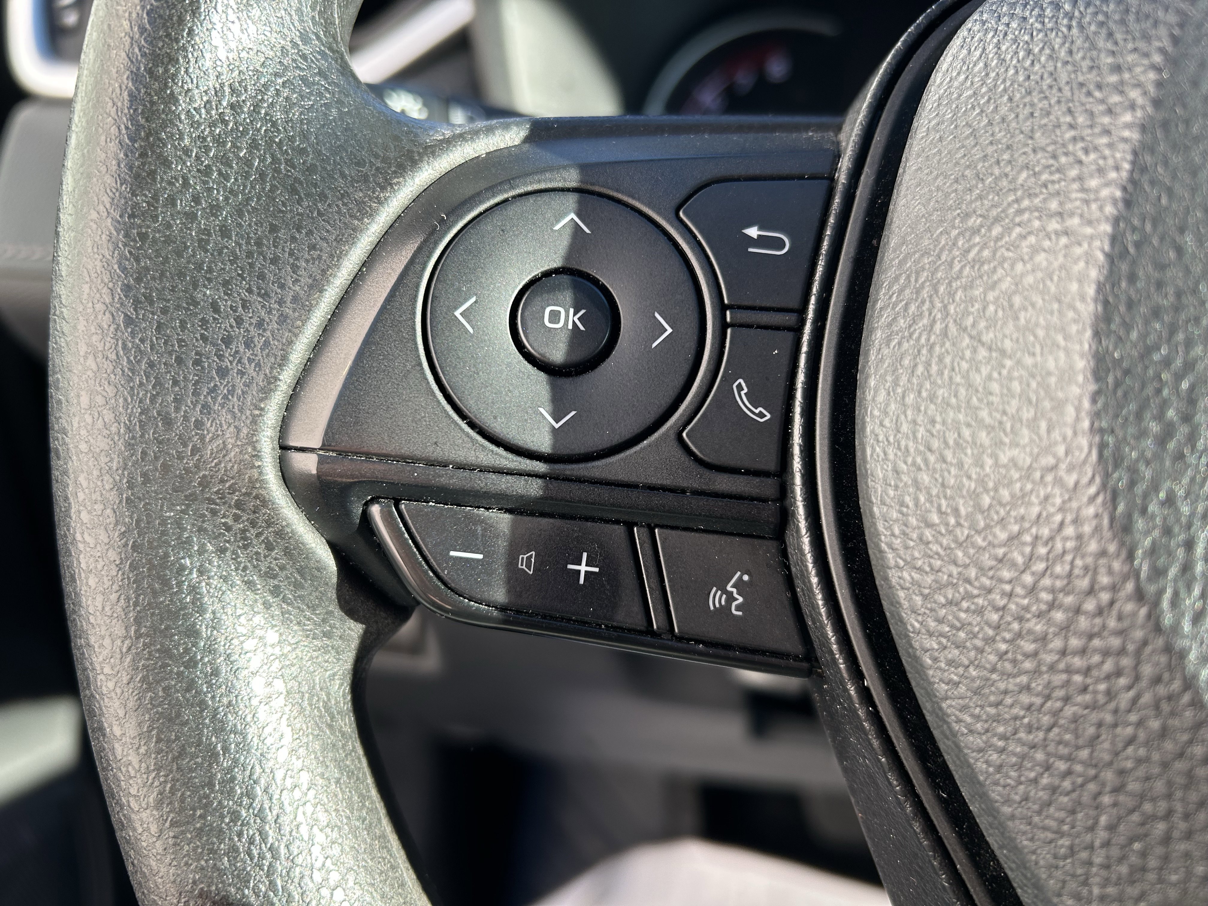 Certified 2024 Toyota RAV4 XLE FWD image 23