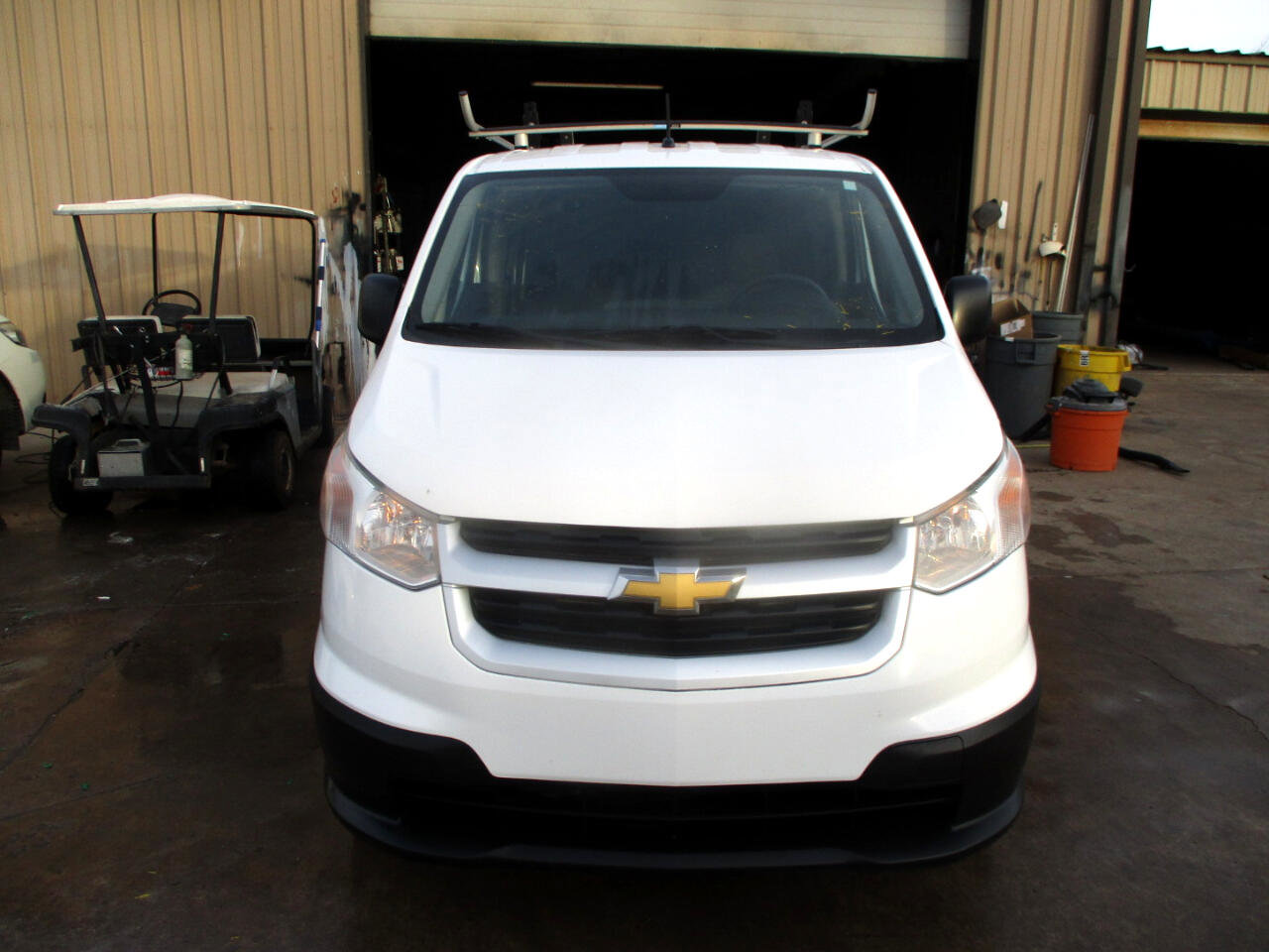 Used 2017 Chevrolet City Express LT image 2