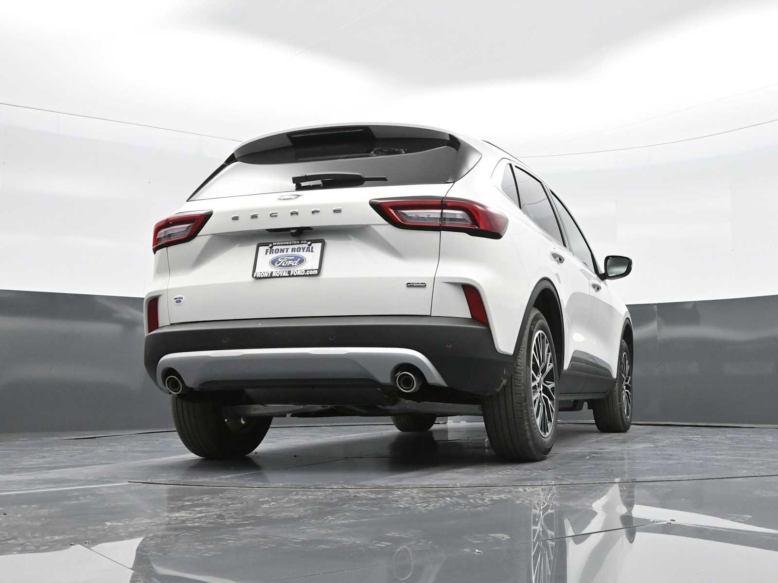 New 2025 Ford Escape SE FWD image 40