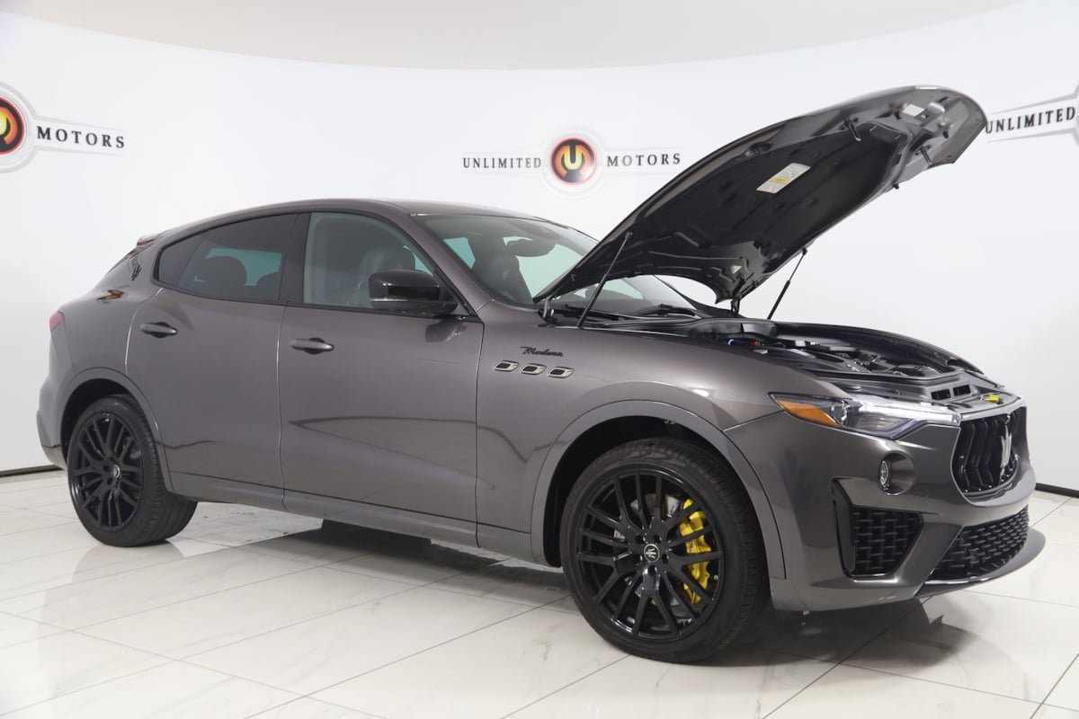 Used 2022 Maserati Levante Modena AWD/4WD image 25