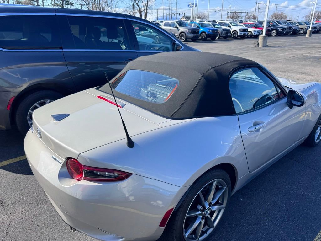 Used 2023 MAZDA MX-5 Miata Grand Touring image 4
