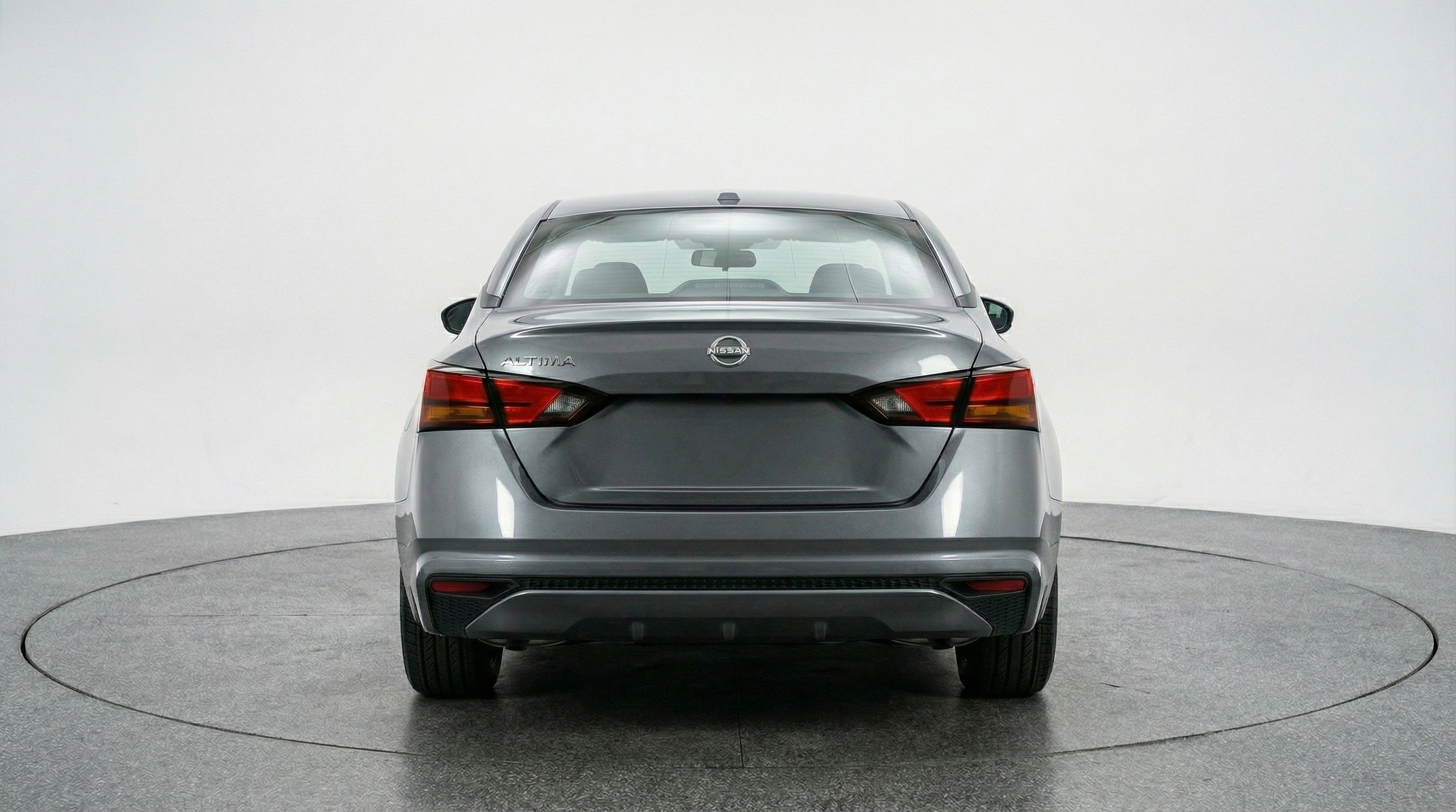 Used 2025 Nissan Altima 2.5 SV image 7