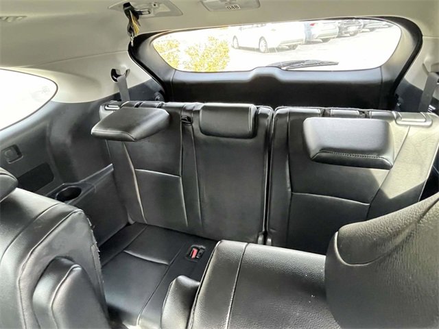 Used 2024 Toyota Highlander XLE image 18