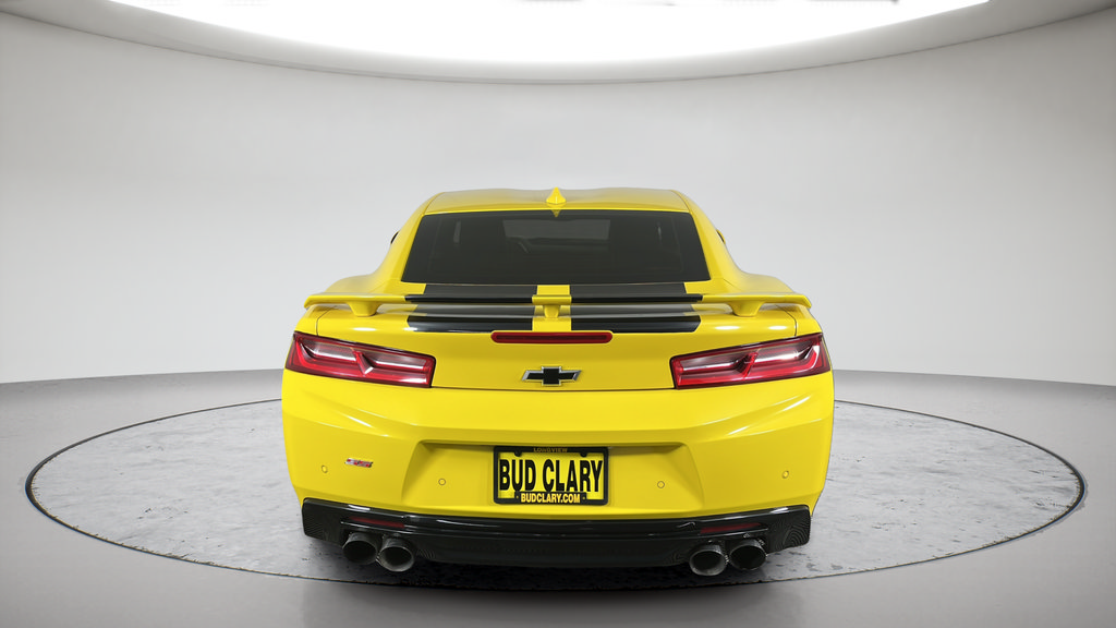 Used 2017 Chevrolet Camaro SS RWD image 9