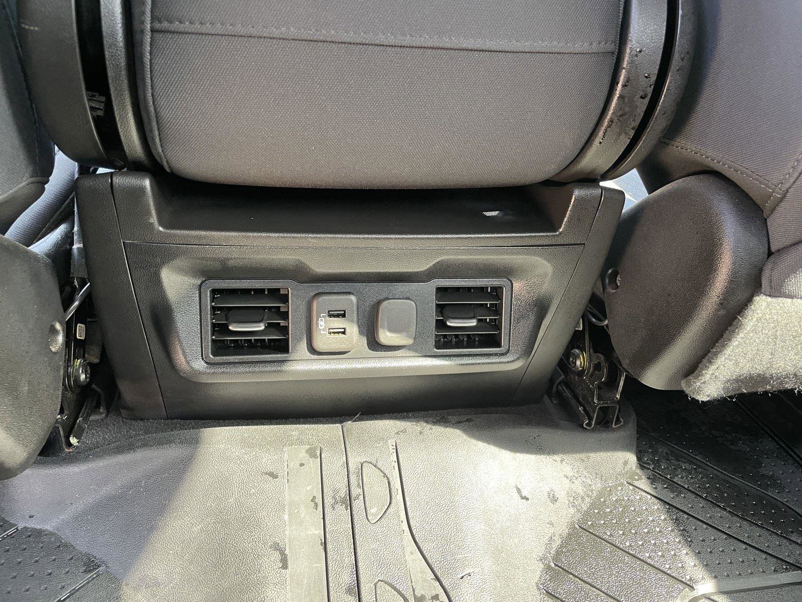 Used 2019 Chevrolet Silverado 1500 LT w/ Texas Edition RWD image 38