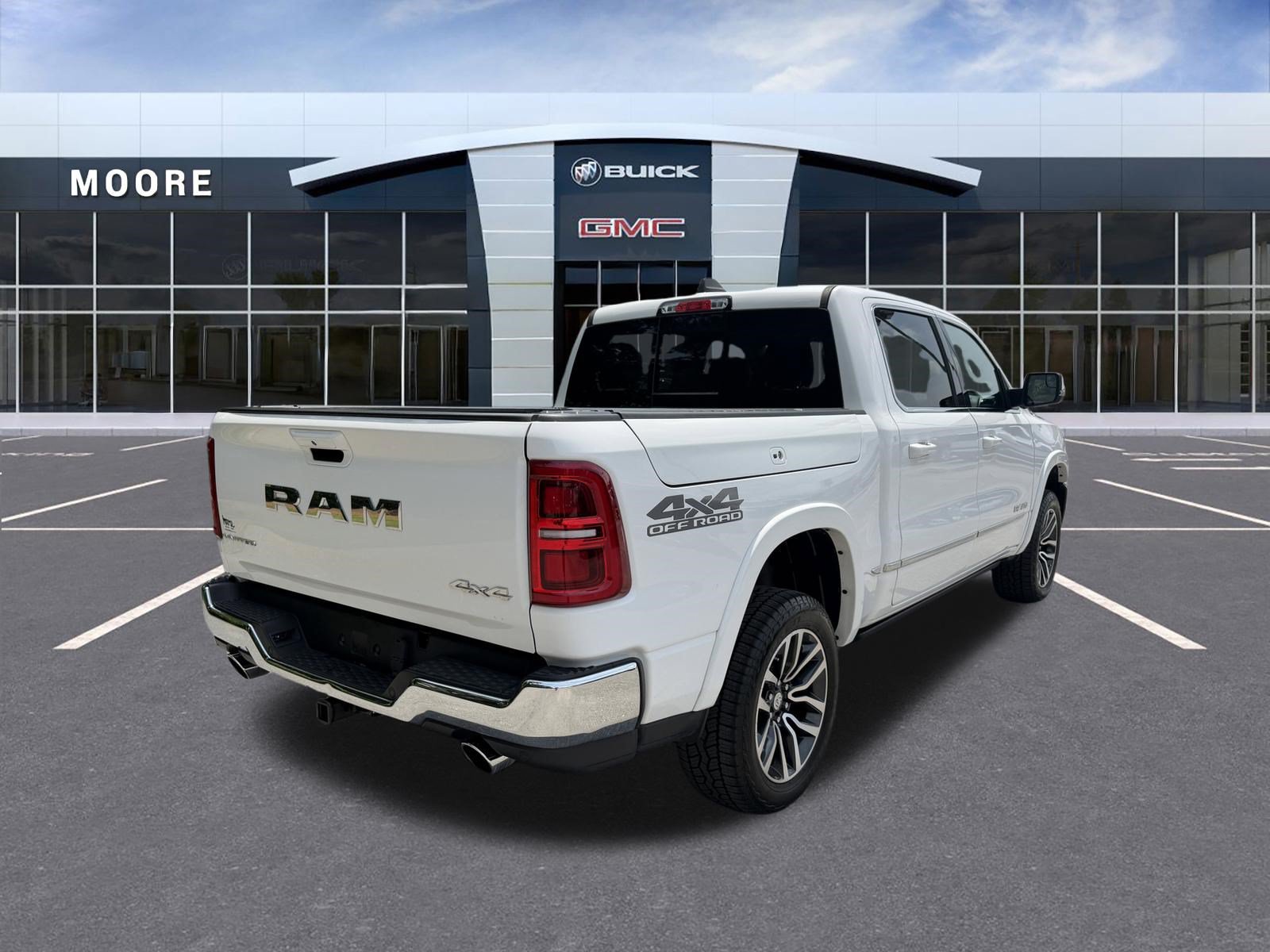 Used 2025 RAM 1500 Limited w/ Off Road Group AWD/4WD image 3