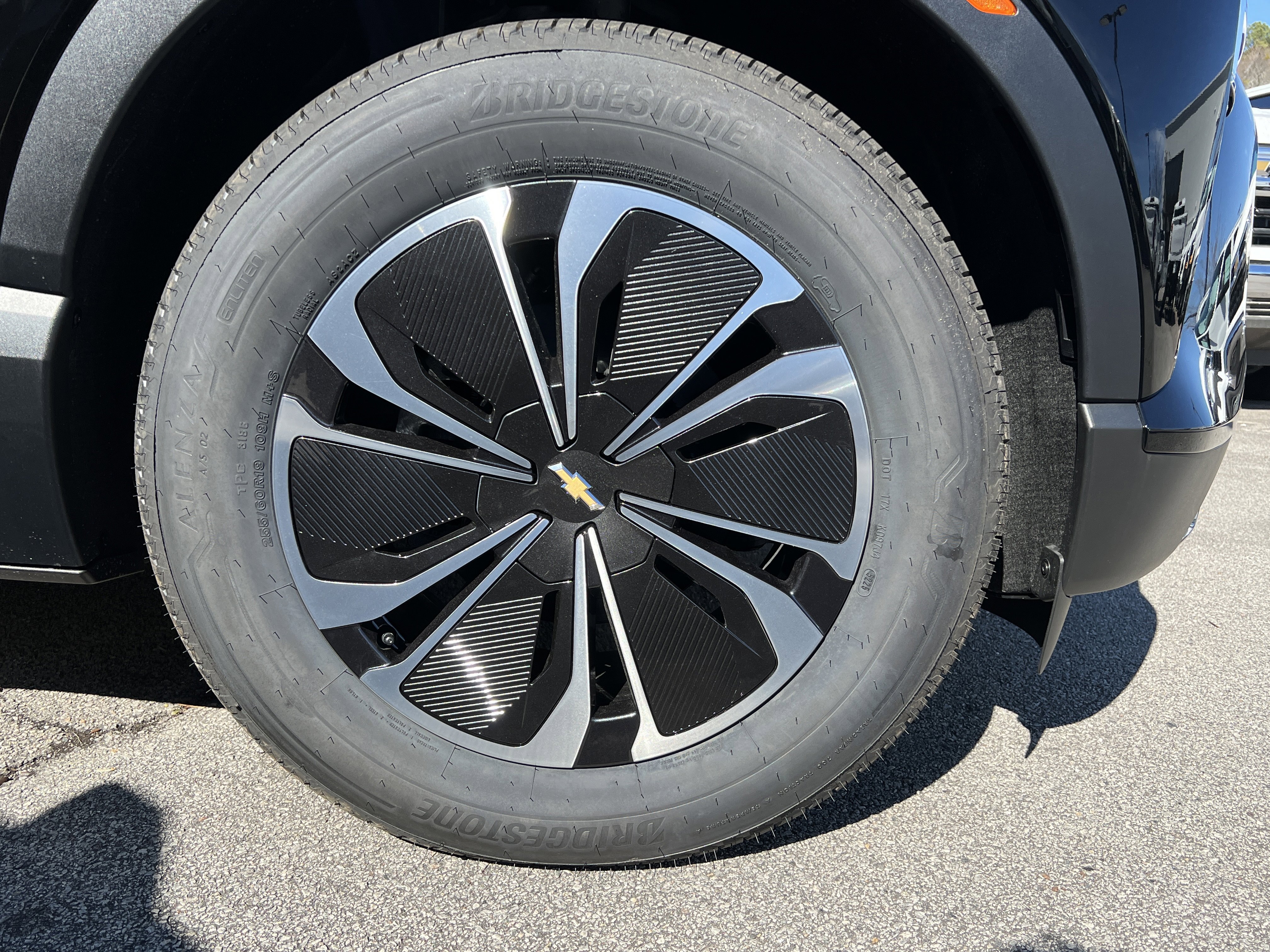 New 2026 Chevrolet Blazer EV LT image 12