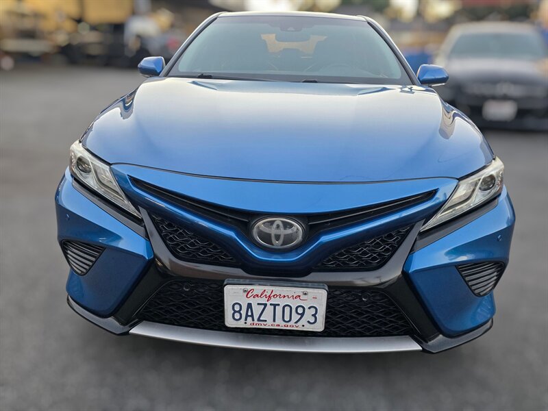 Used 2018 Toyota Camry XSE FWD image 6