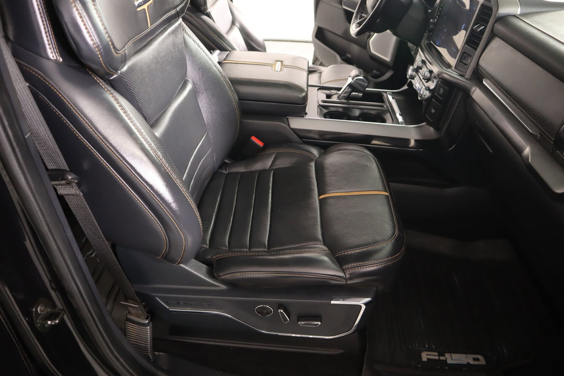Used 2021 Ford F150 Platinum w/ Equipment Group 701A High AWD/4WD image 15