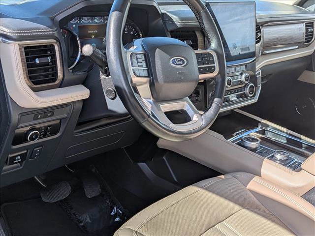 Used 2023 Ford Expedition Limited image 10
