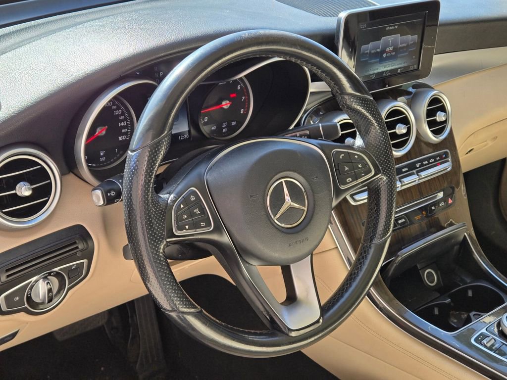 Used 2016 Mercedes-Benz GLC 300 image 9