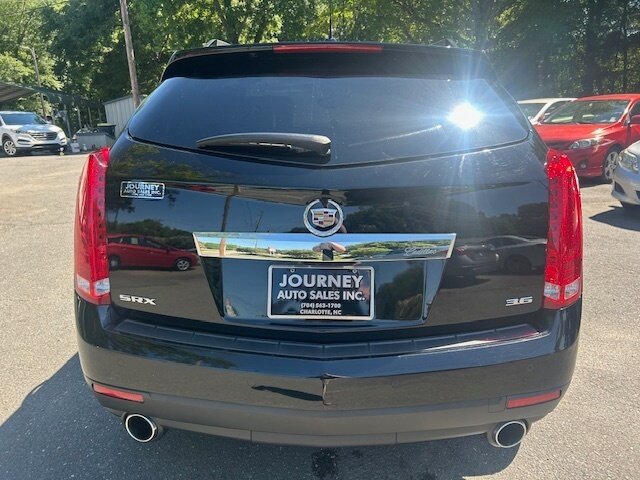 Used 2016 Cadillac SRX Luxury w/ Driver Awareness Package FWD image 4