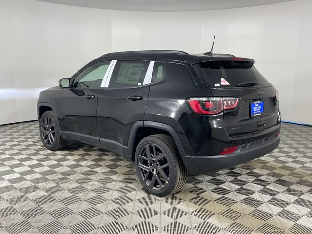 New 2026 Jeep Compass Latitude w/ Sun and Sound Group image 5