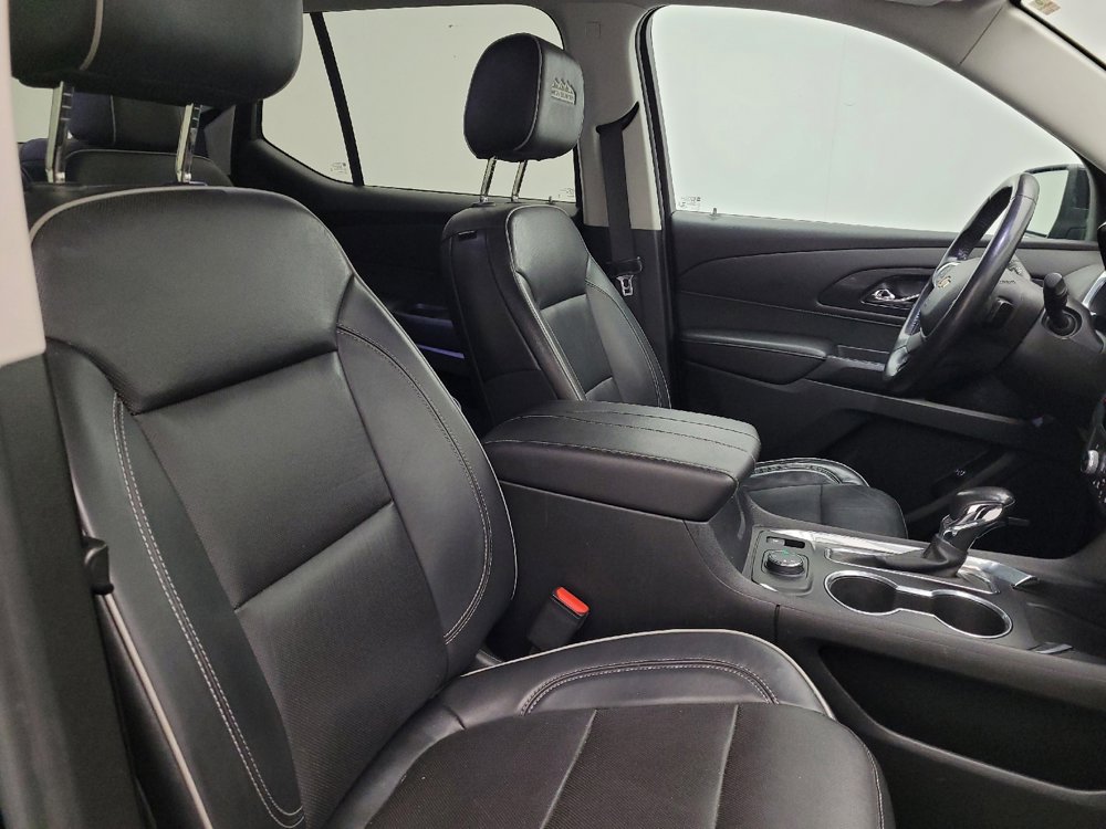Used 2021 Chevrolet Traverse High Country image 21