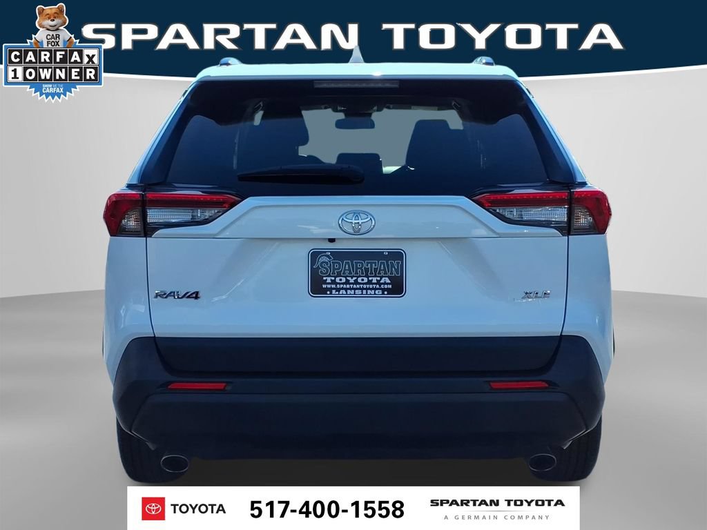Used 2024 Toyota RAV4 XLE FWD image 8