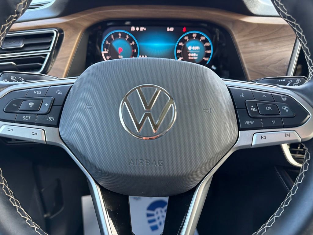 Used 2025 Volkswagen Atlas SE w/ Panoramic Sunroof Package image 29