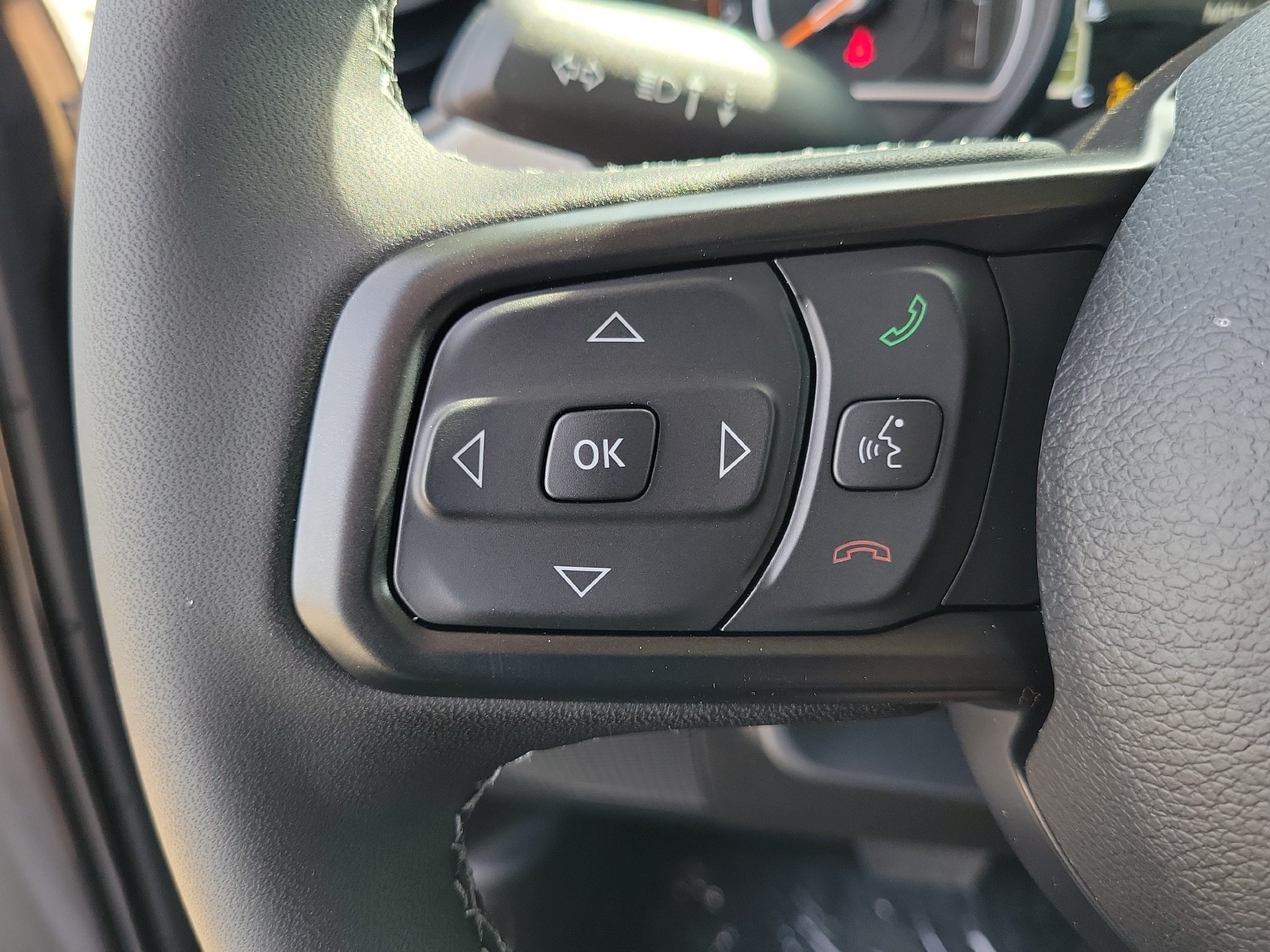 New 2026 Jeep Gladiator Sport AWD/4WD image 5