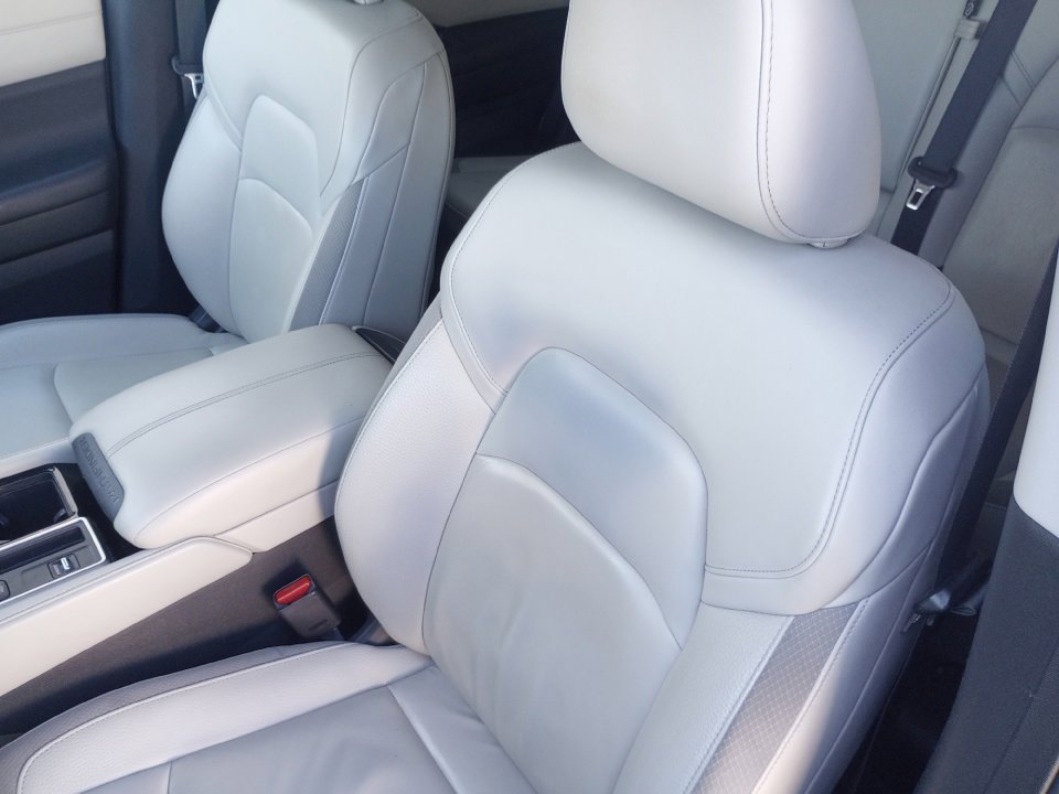 Used 2022 Nissan Pathfinder SL w/ Cargo Package image 34