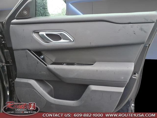 Used 2025 Land Rover Range Rover Velar Dynamic SE AWD/4WD image 12