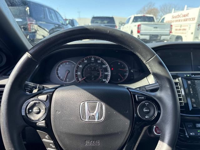 Used 2016 Honda Accord EX-L image 32