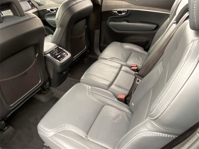 Used 2021 Volvo XC90 T6 Inscription w/ Lounge Package image 18