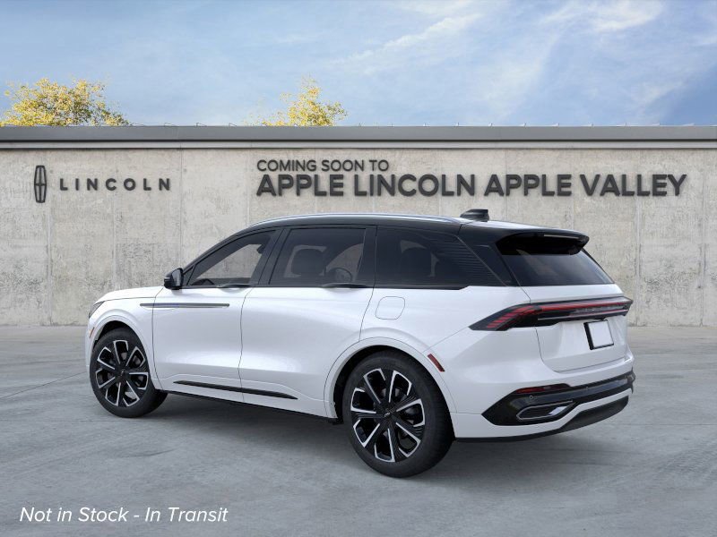 New 2026 Lincoln Nautilus Reserve image 4