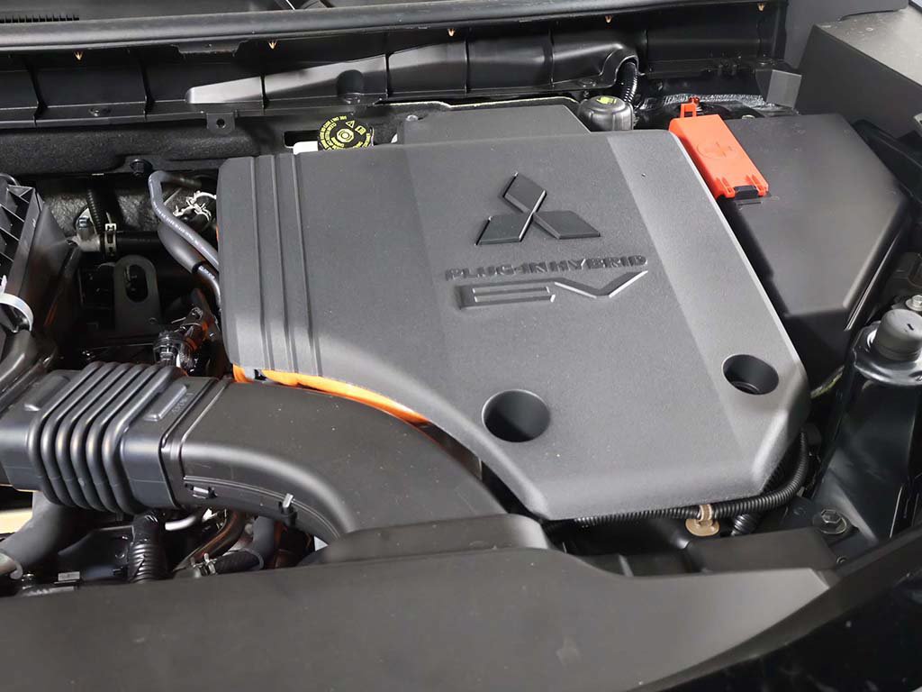 New 2026 Mitsubishi Outlander SEL AWD/4WD image 24