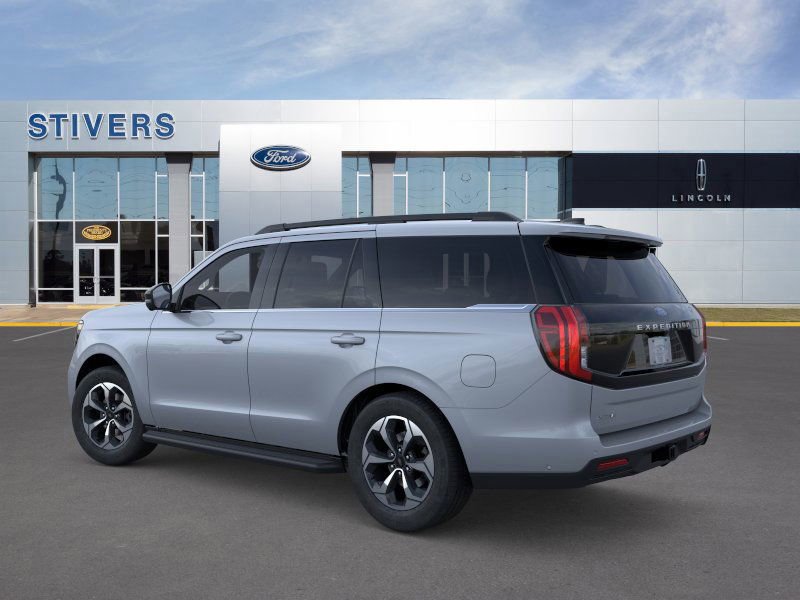 New 2026 Ford Expedition Active image 5