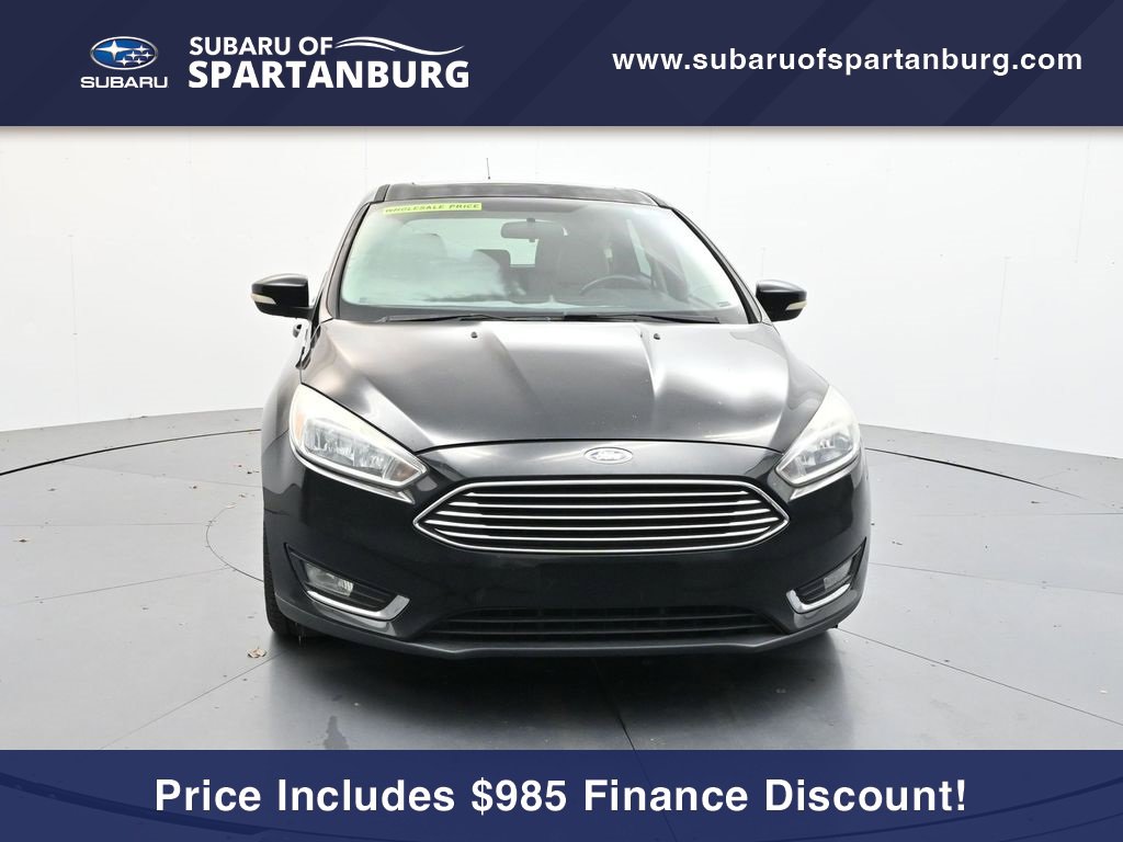 Used 2016 Ford Focus Titanium image 2