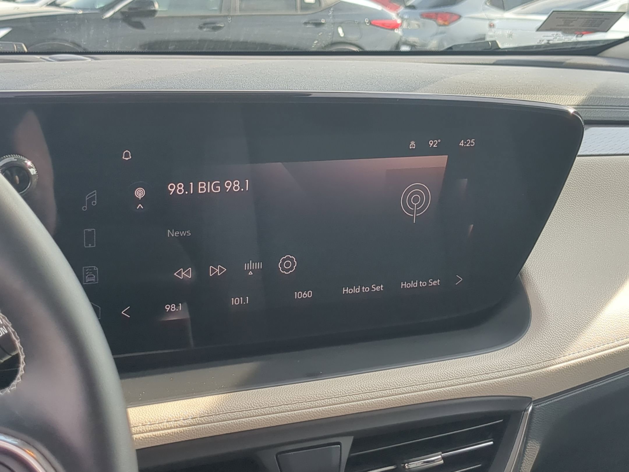 Certified 2024 Buick Encore GX Preferred w/ Comfort Package image 12