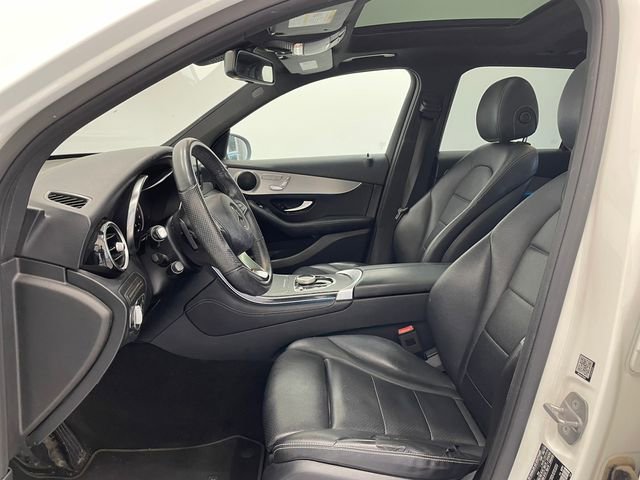 Used 2019 Mercedes-Benz GLC 300 image 18