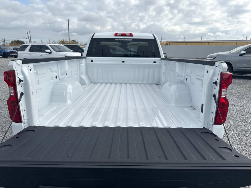 New 2026 Chevrolet Silverado 1500 W/T RWD image 8