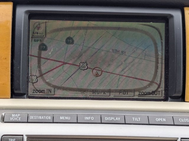 Used 2002 Lexus SC 430 Convertible image 17