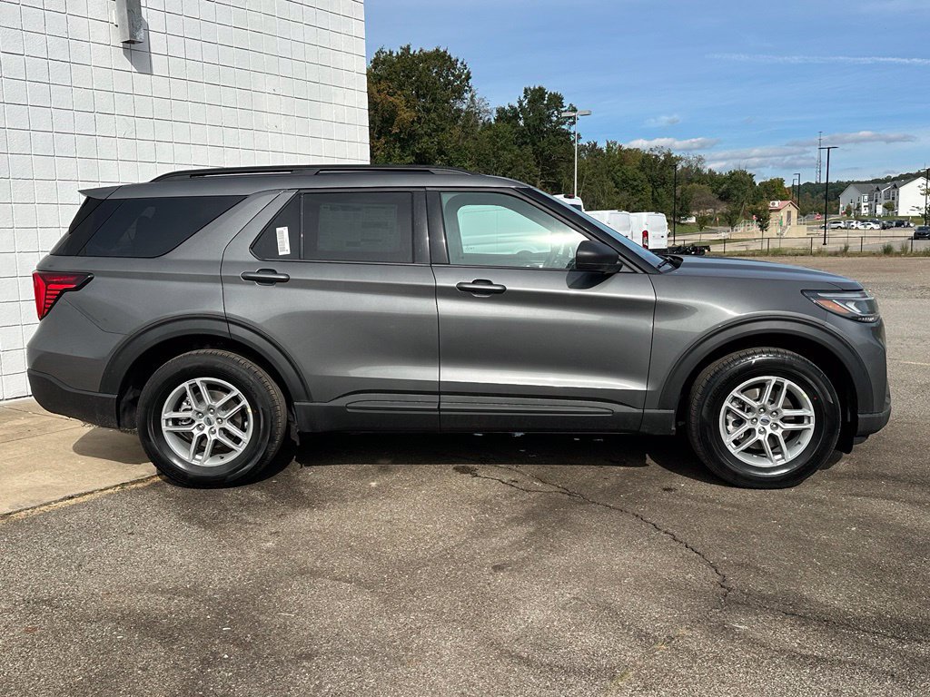 New 2027 Ford Explorer Active w/ Active Comfort Package AWD/4WD image 4