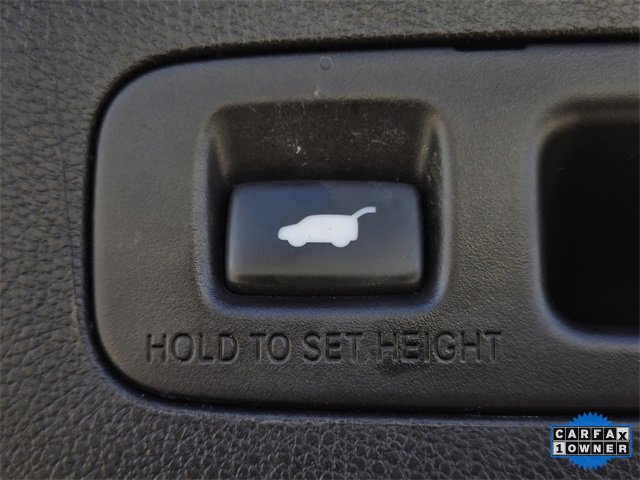 Used 2020 Honda CR-V Touring image 11