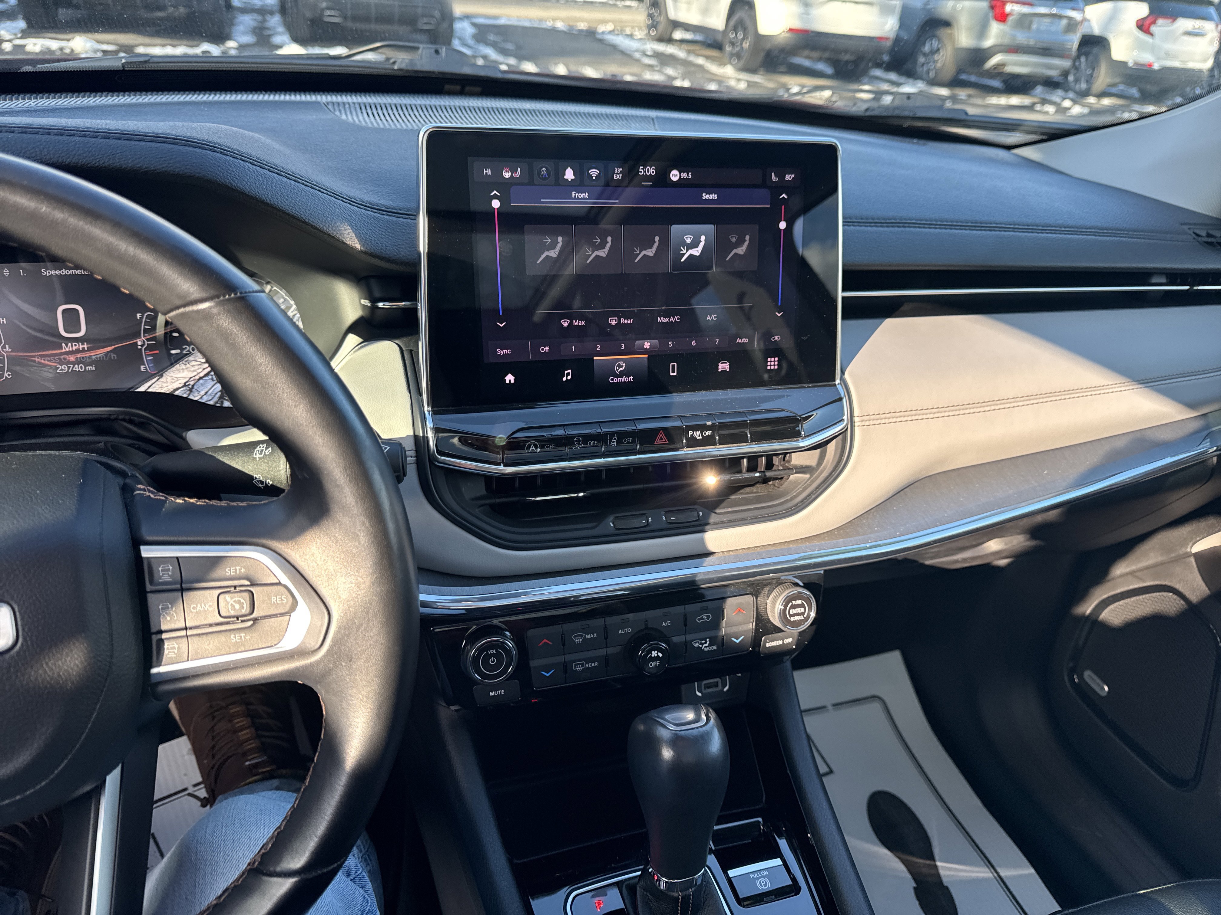 Used 2022 Jeep Compass Limited w/ Sun and Sound Group image 25