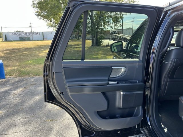 New 2025 Ford Expedition Tremor image 14