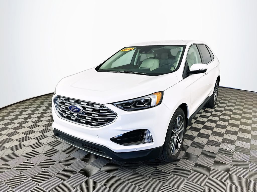 Used 2024 Ford Edge Titanium w/ Equipment Group 301A AWD/4WD image 5