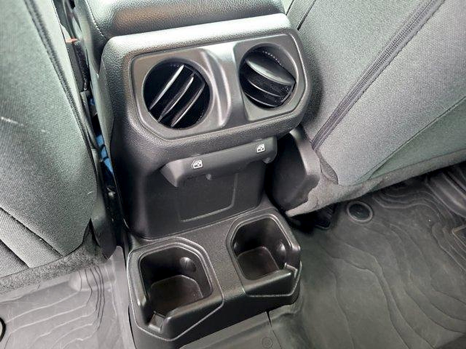 Certified 2024 Jeep Wrangler Unlimited Sport AWD/4WD image 18