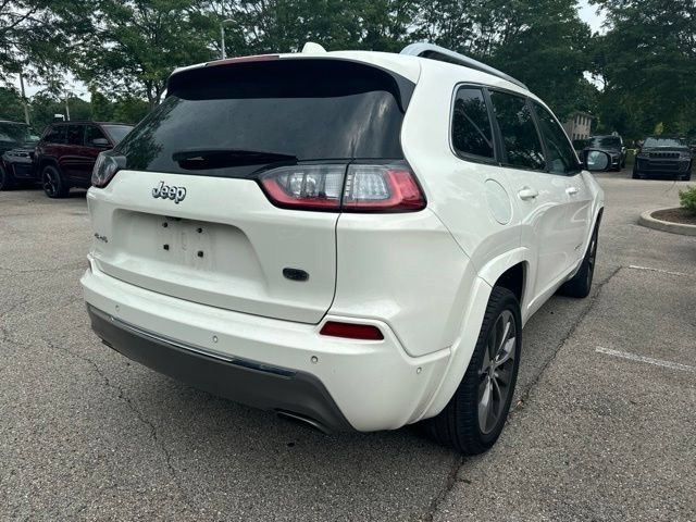 Used 2019 Jeep Cherokee Overland w/ Technology Group AWD/4WD image 4