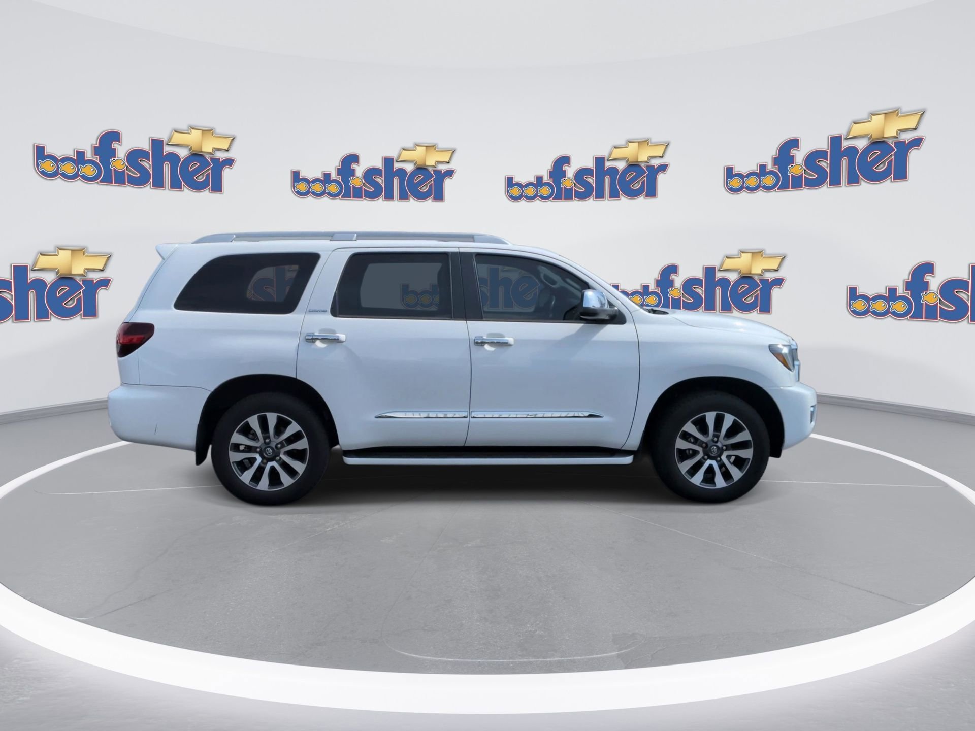 Used 2021 Toyota Sequoia Limited w/ Safety & Convenience Package AWD/4WD image 9