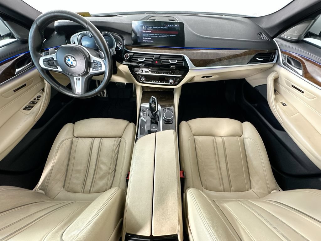 Used 2017 BMW 540i xDrive AWD/4WD image 10