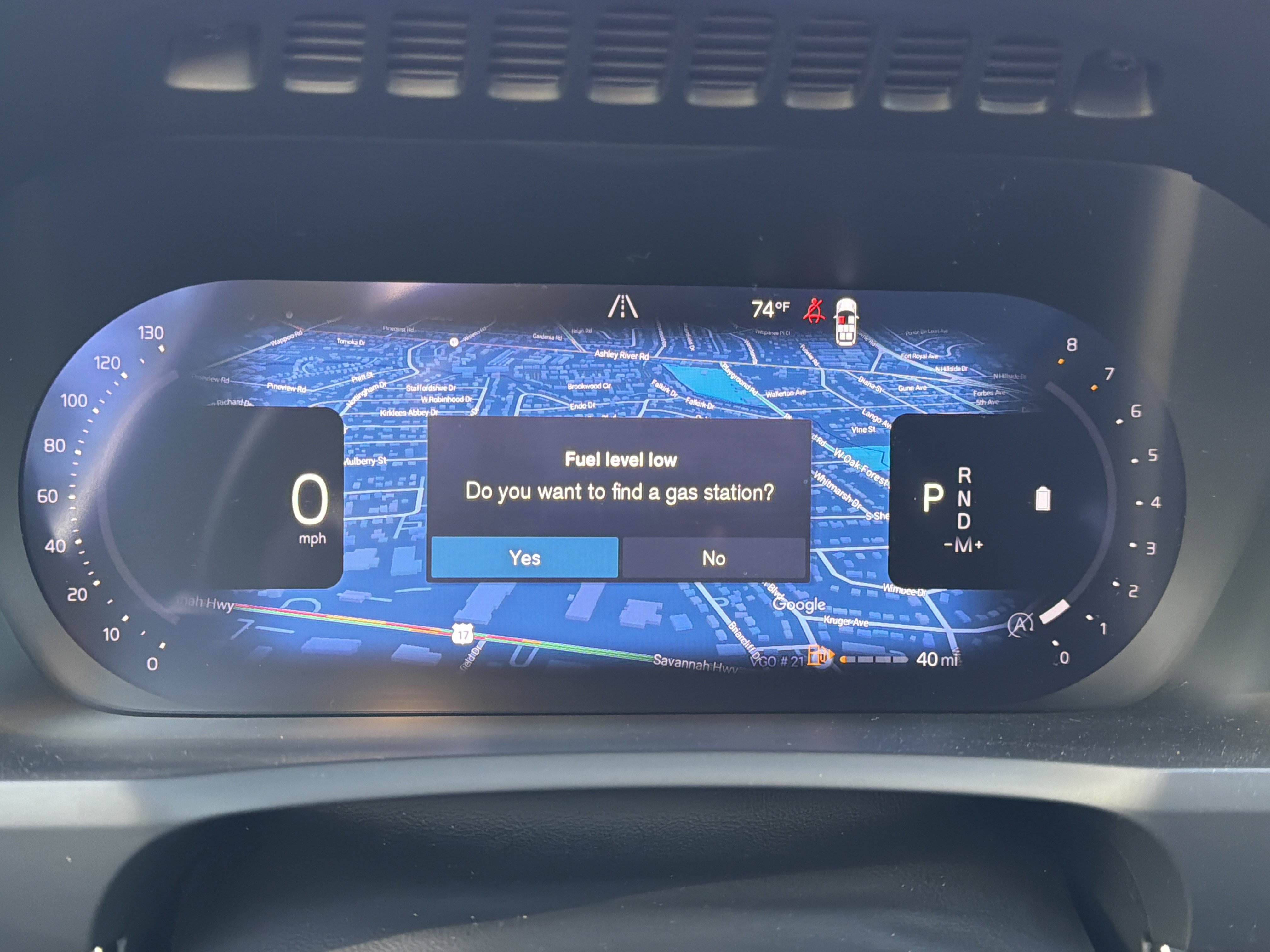 Certified 2025 Volvo XC90 B5 Plus AWD/4WD image 21