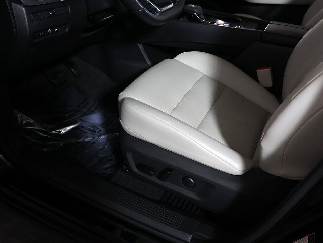 Used 2023 Nissan Rogue SV w/ SV Premium B Package FWD image 23