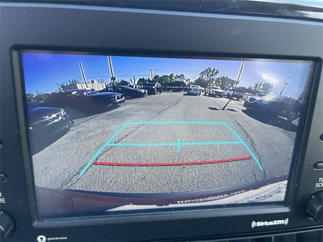 Used 2022 Toyota RAV4 XLE image 17