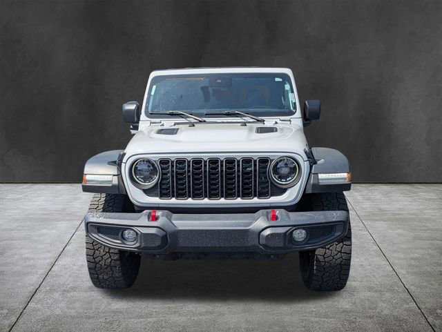 Used 2024 Jeep Gladiator Rubicon w/ Safety Group AWD/4WD image 9