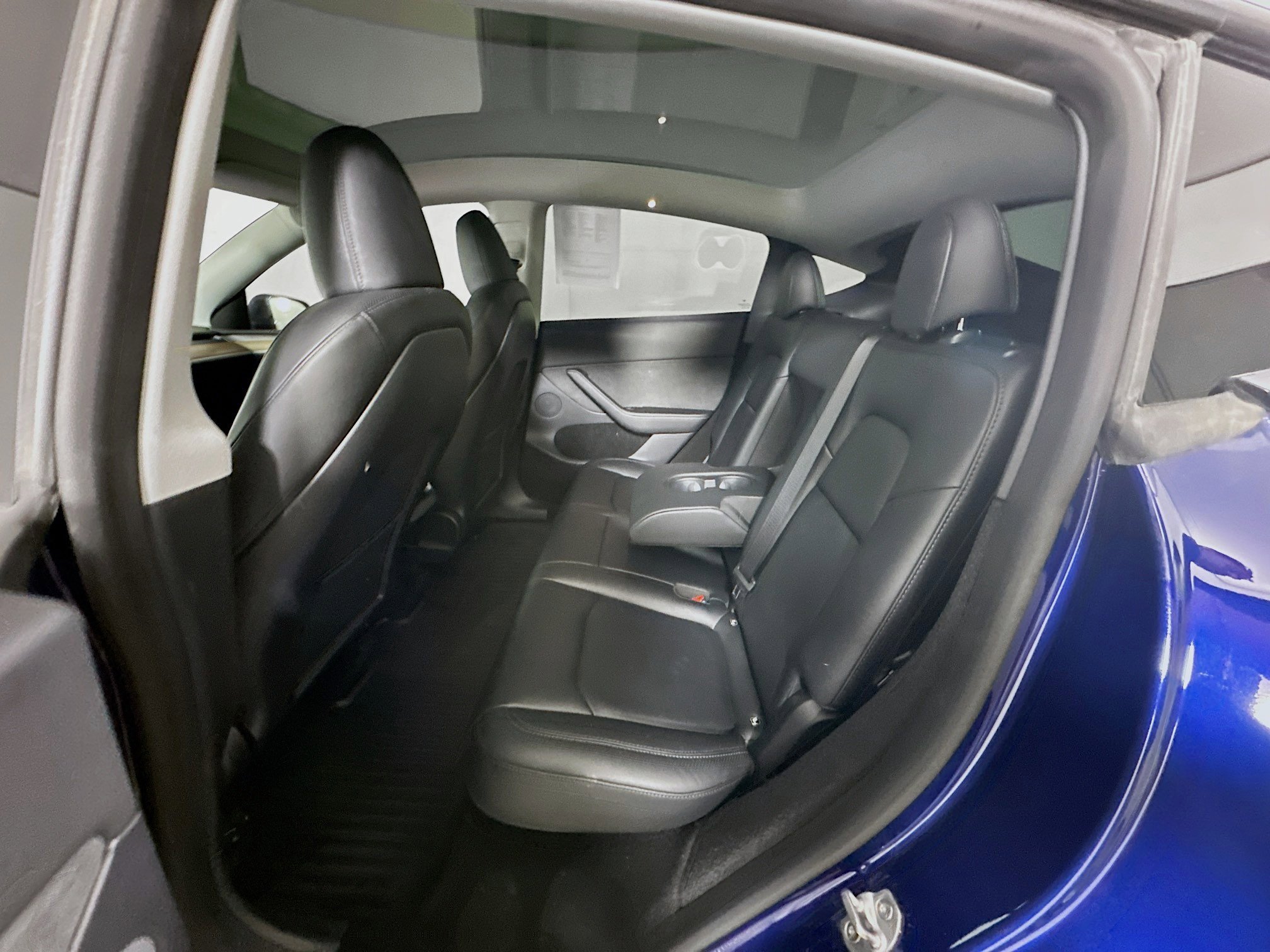 Used 2023 Tesla Model Y Long Range AWD/4WD image 27
